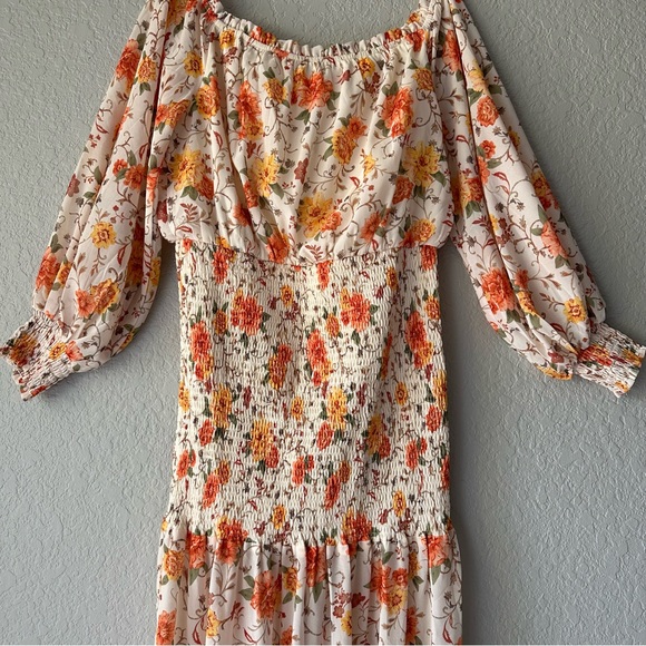 VICI off the shoulder Floral MAXI DRESS sheer with built in slip. Fall colors - Picture 2 of 6